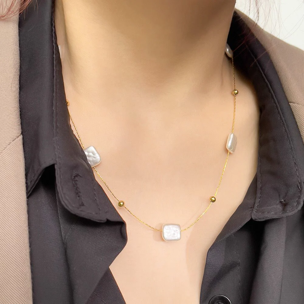 Pearly Girly Necklace - Image 7