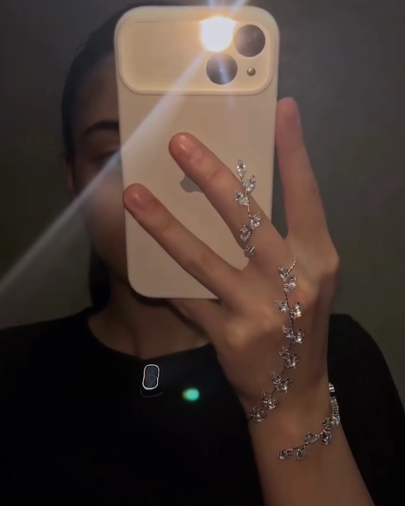 Petal Radiance Hand Jewelery - Image 6
