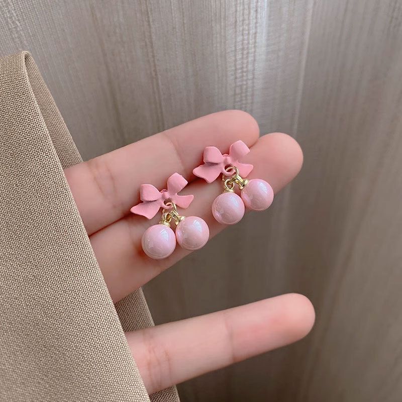 Pinky Bow Earrings - Image 3