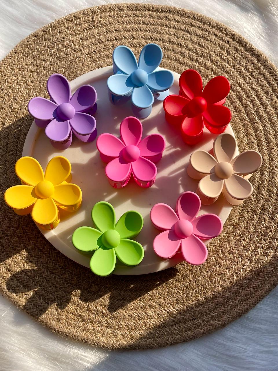 Pinteresty Flower Claw Clutchers- medium - Image 3