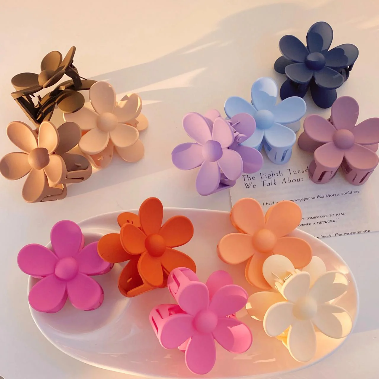 Pinteresty Flower Claw Clutchers- medium - Image 4
