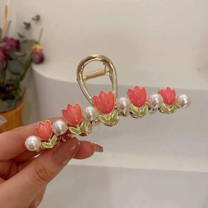 Pinteresty Tulip Pearl Claw Clutchers - Image 7