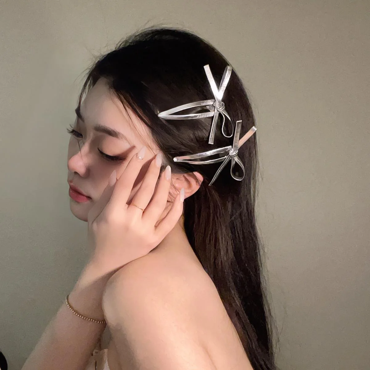 Pixie Bow Hair Clip (1pc) - Image 4