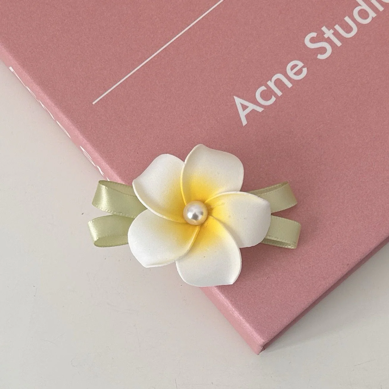 Pixie Daisy Hair Tie & Hair Clip - Image 10