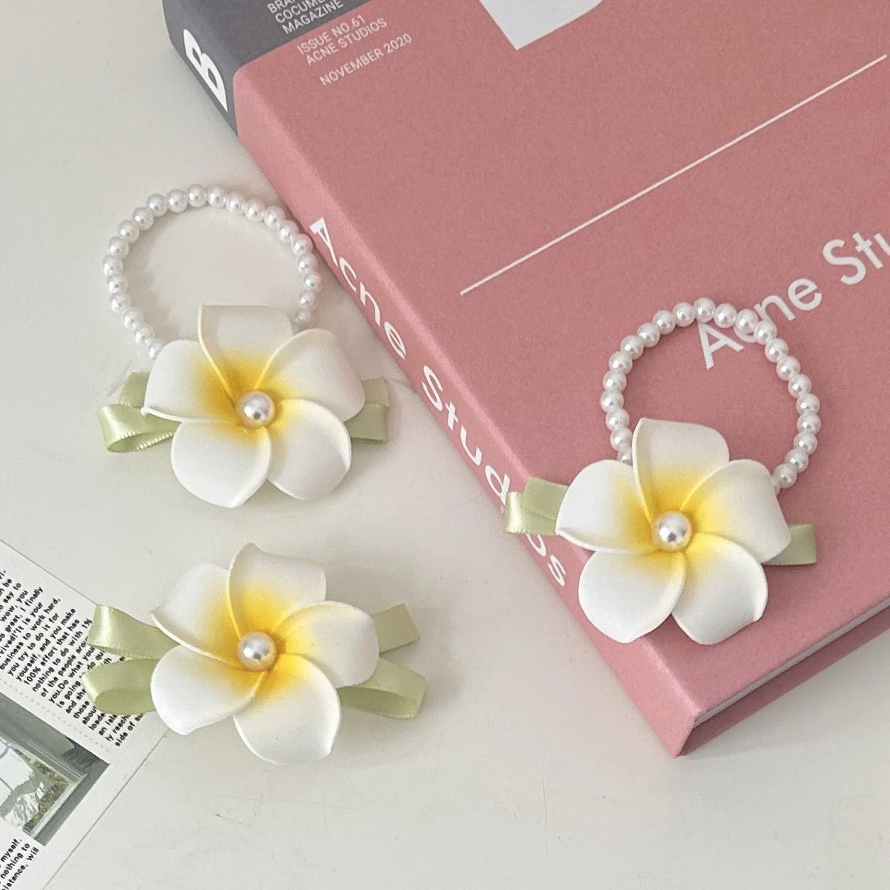 Pixie Daisy Hair Tie & Hair Clip - Image 9