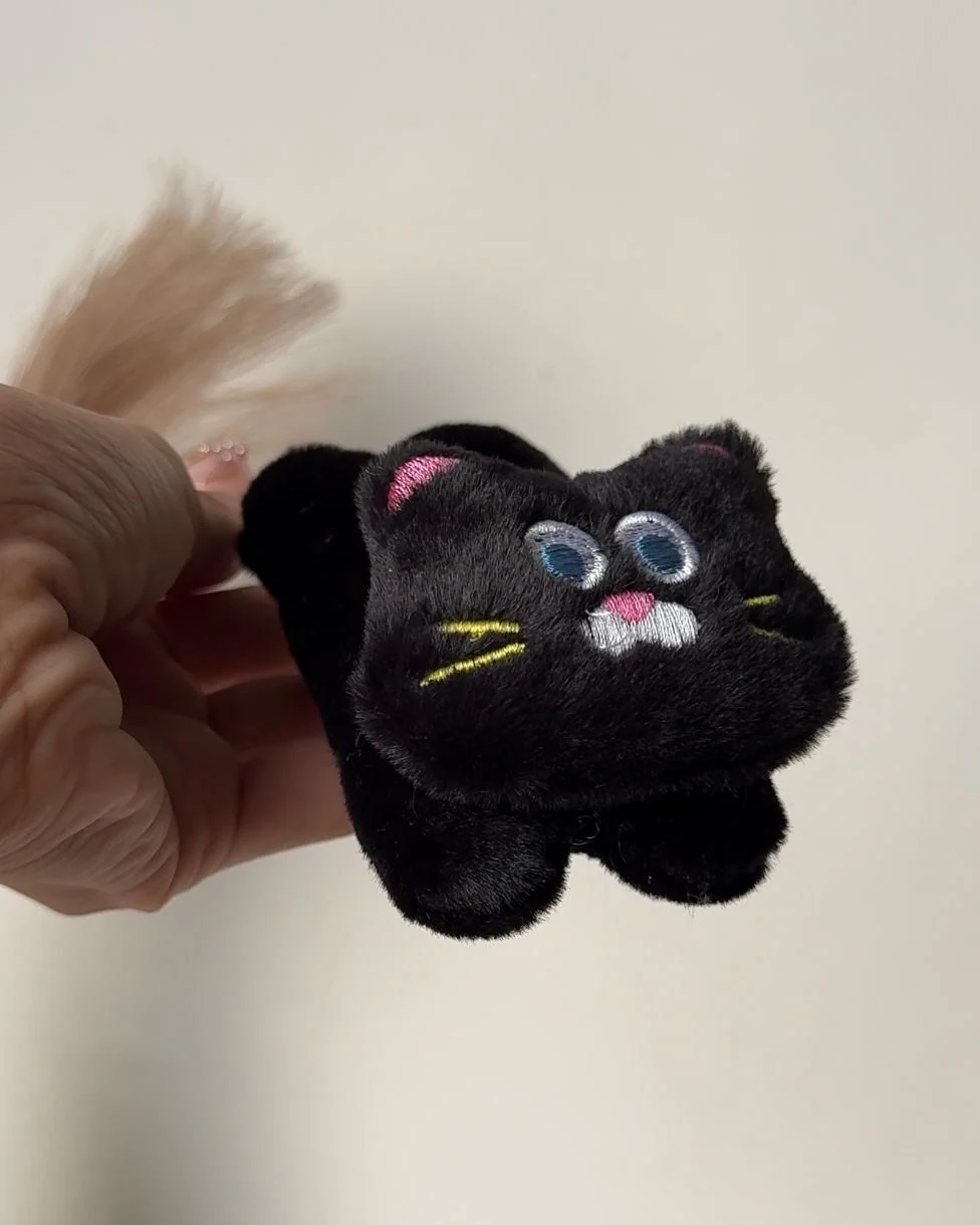 Plushy Purr! Bag Charm - Image 3