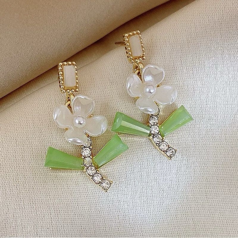Poetic Bloom earrings - Image 9