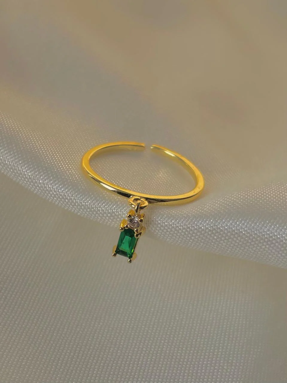Precious Solitaire Drop Ring- green - Image 3