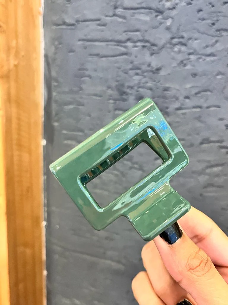 Premium Glossy Claw Clutcher - mocha green - Image 2