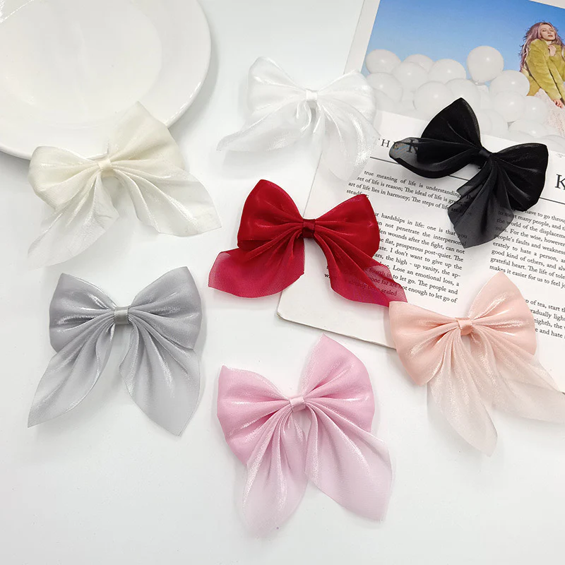 Pretty Please Hair Bow