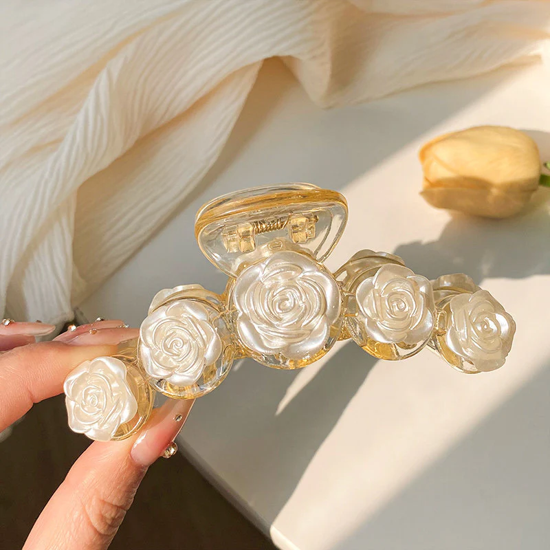Queen of Victoria! Rose Claw Clip - Image 2