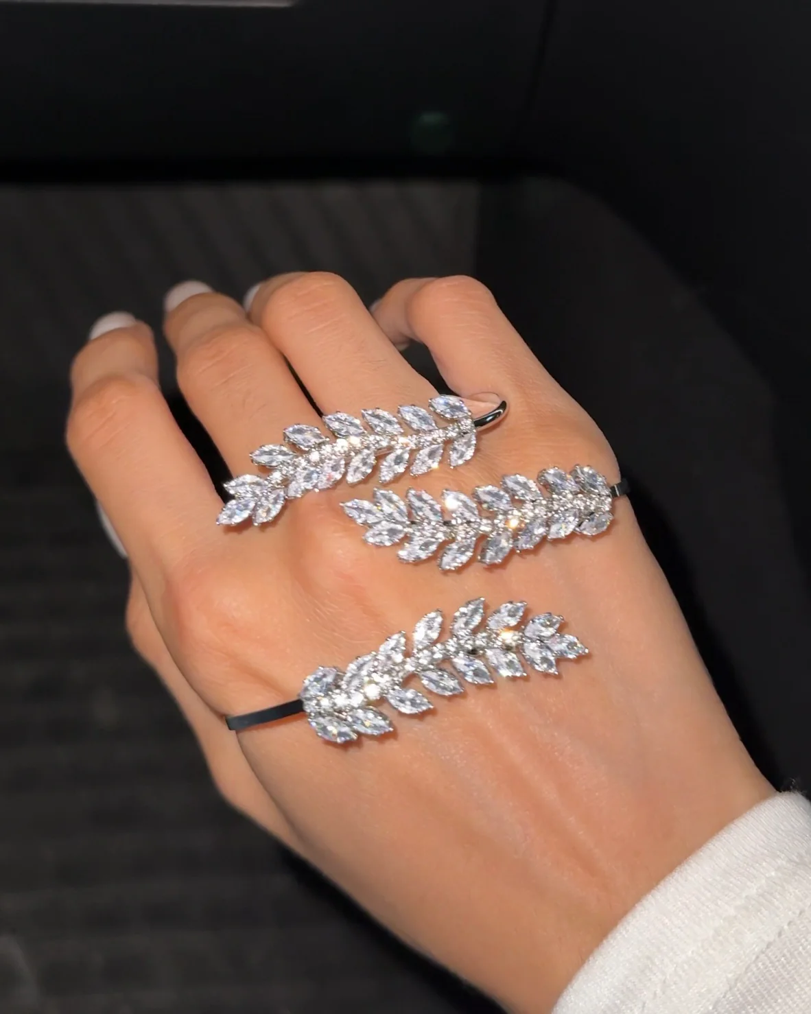 Red Carpet Radiance Hand Jewelery - Image 5