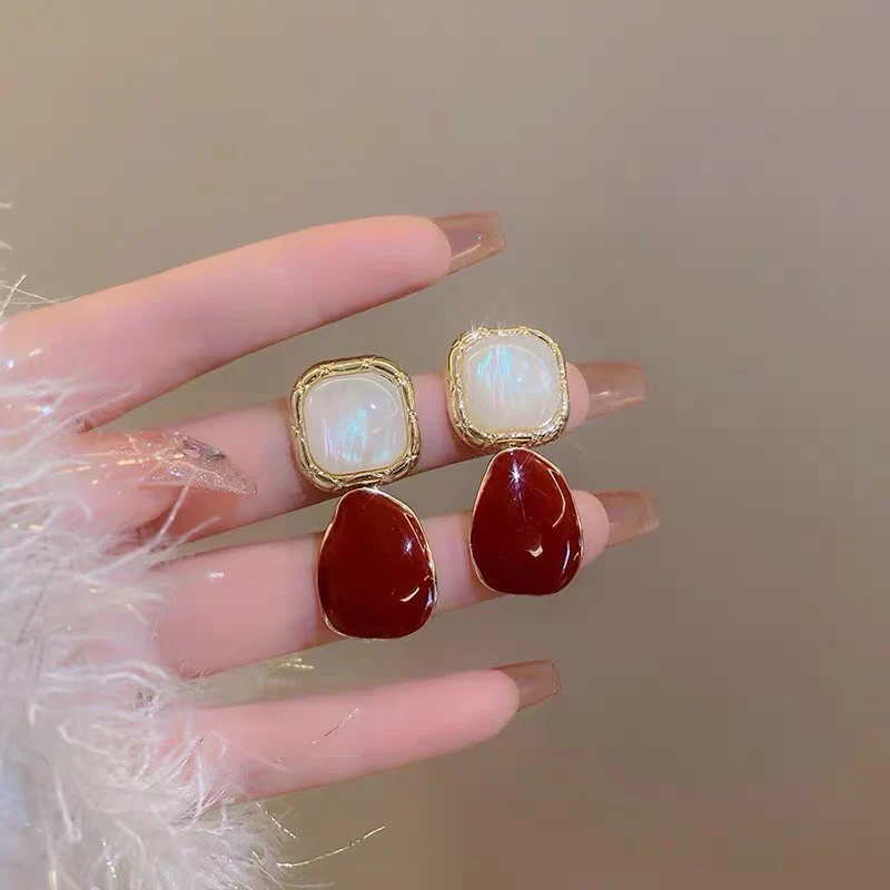 Red-wine Hour! Earrings