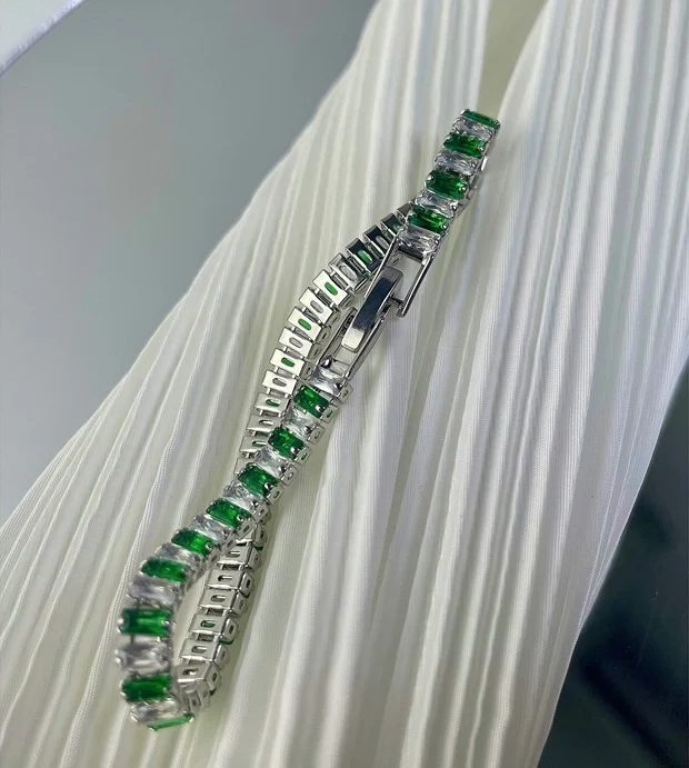 Regal Glint Rhinestone Bracelet - Image 4