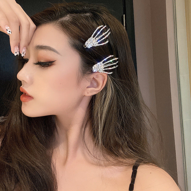 Rhinestone Reaper Baddie Hair Clip - Image 3
