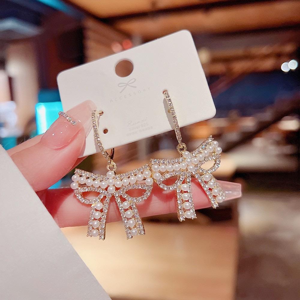 The Statement Bow Hoop Earrings - Image 4