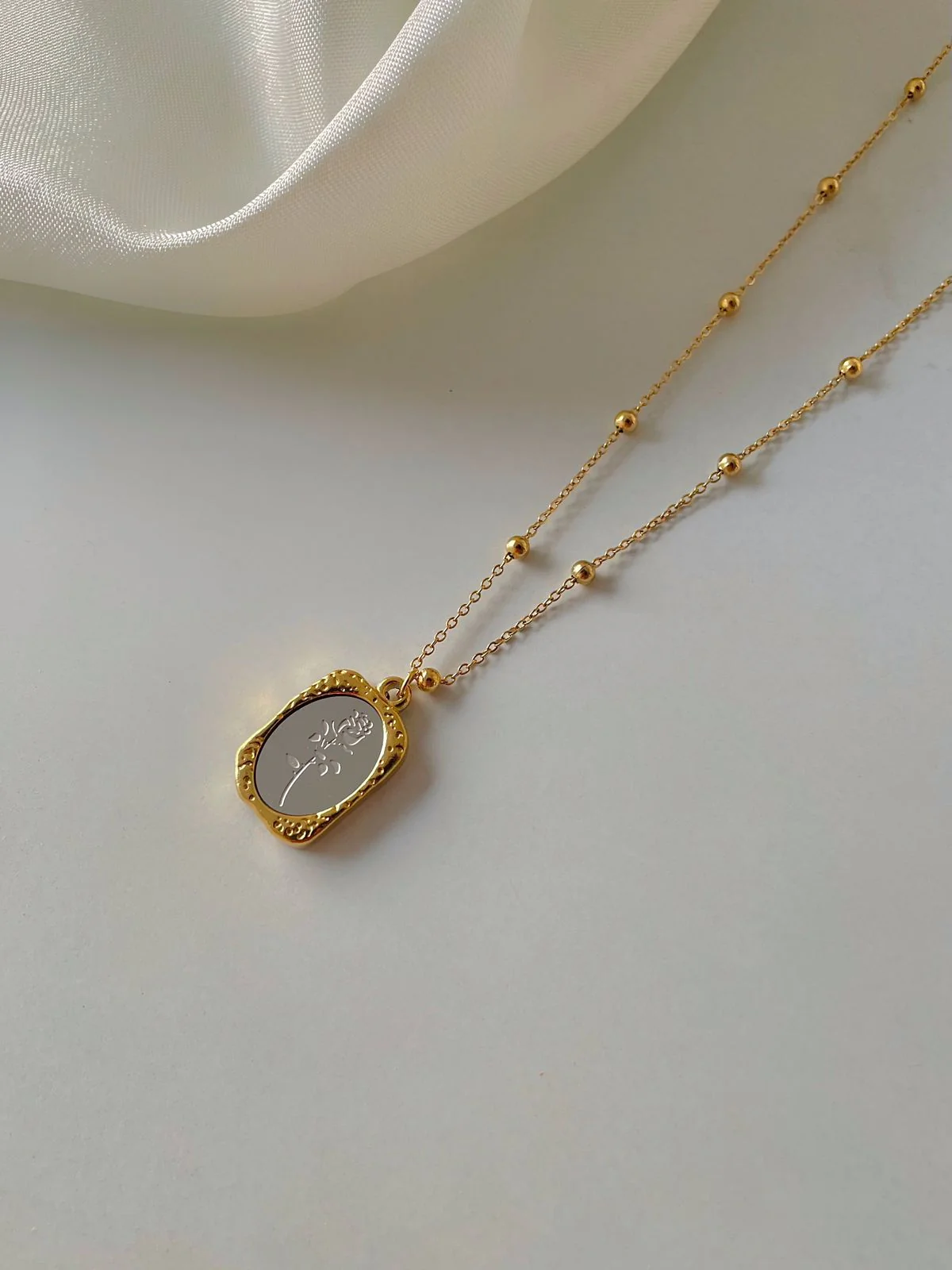 Rose Love Necklace - Image 2