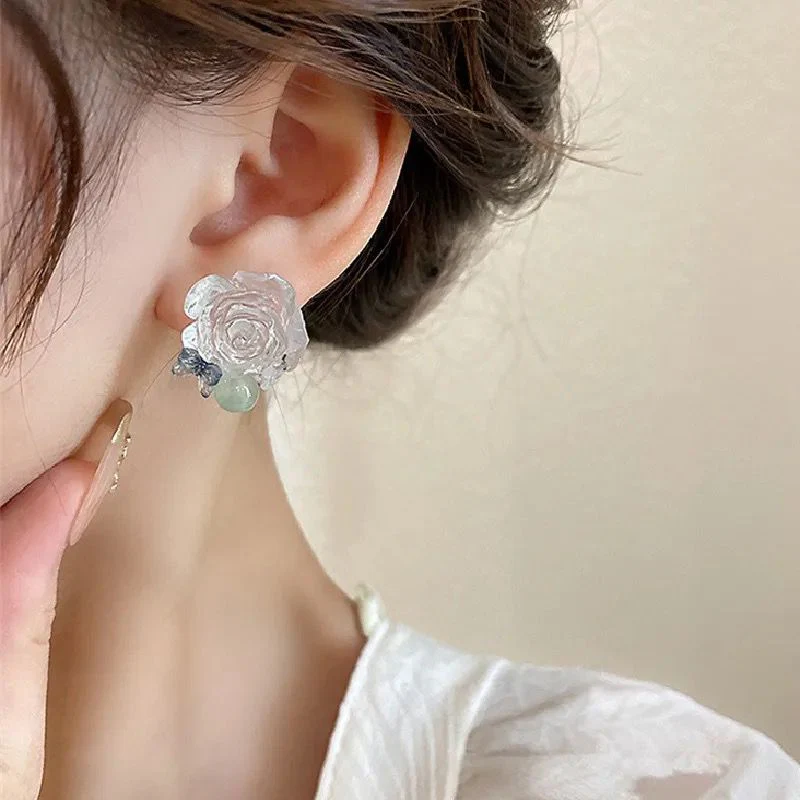 Rose Lover Earrings - Image 2