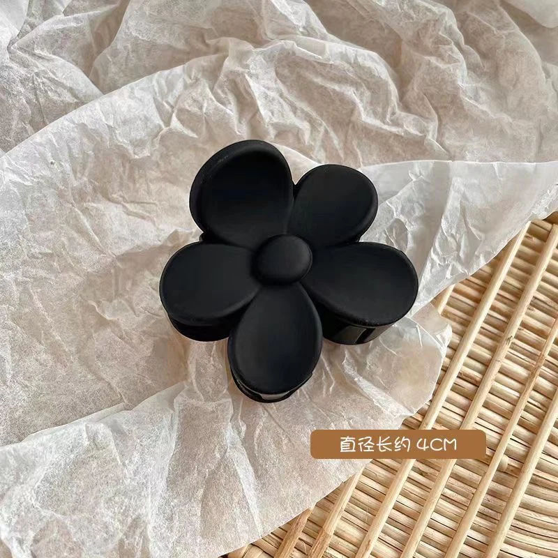 Roselyn Flower Hair Clip - Image 8