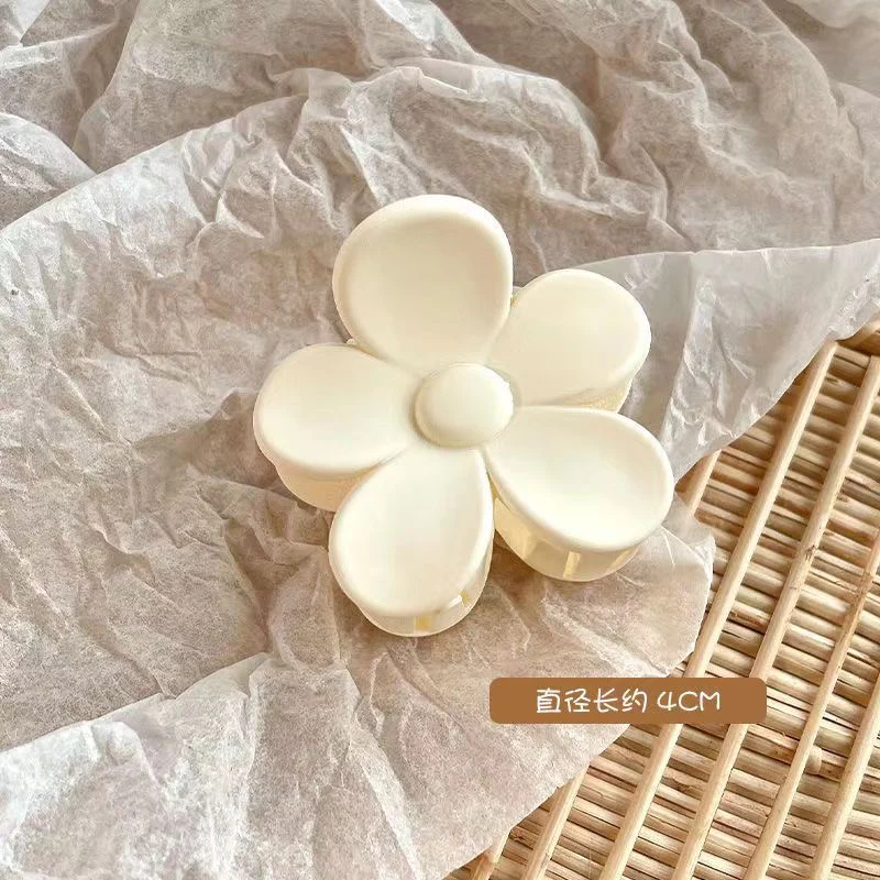 Roselyn Flower Hair Clip - Image 9