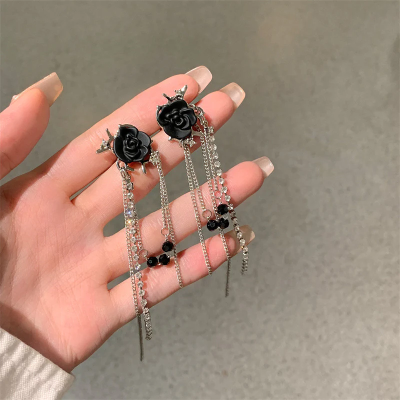 Roses of Midnight Earrings - Image 3