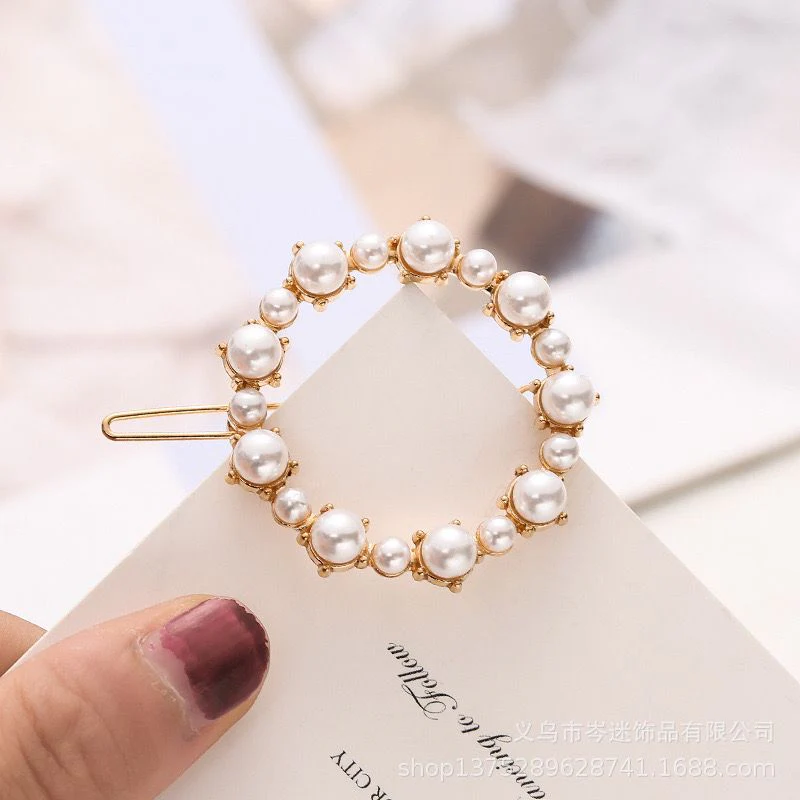 Round Pearl Hairclip - Image 3