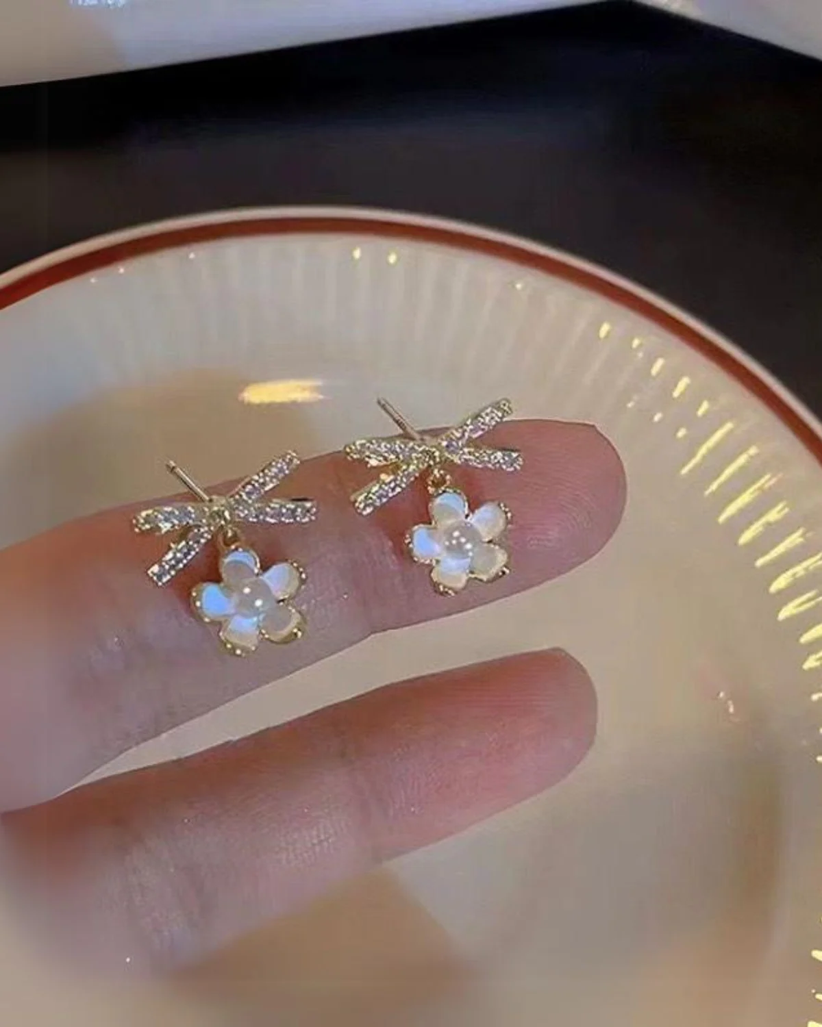 Cutie Flower Bow drop Earrings - Image 2