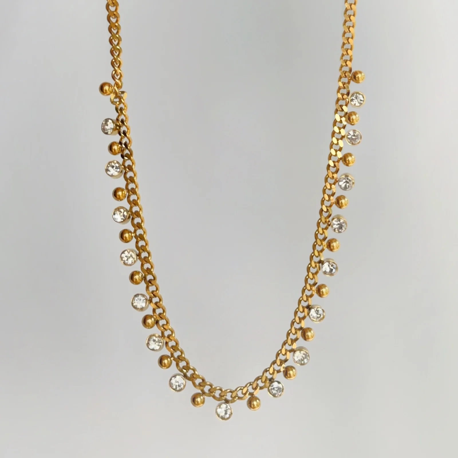 Royal Rhinestone Core Necklace - Image 2