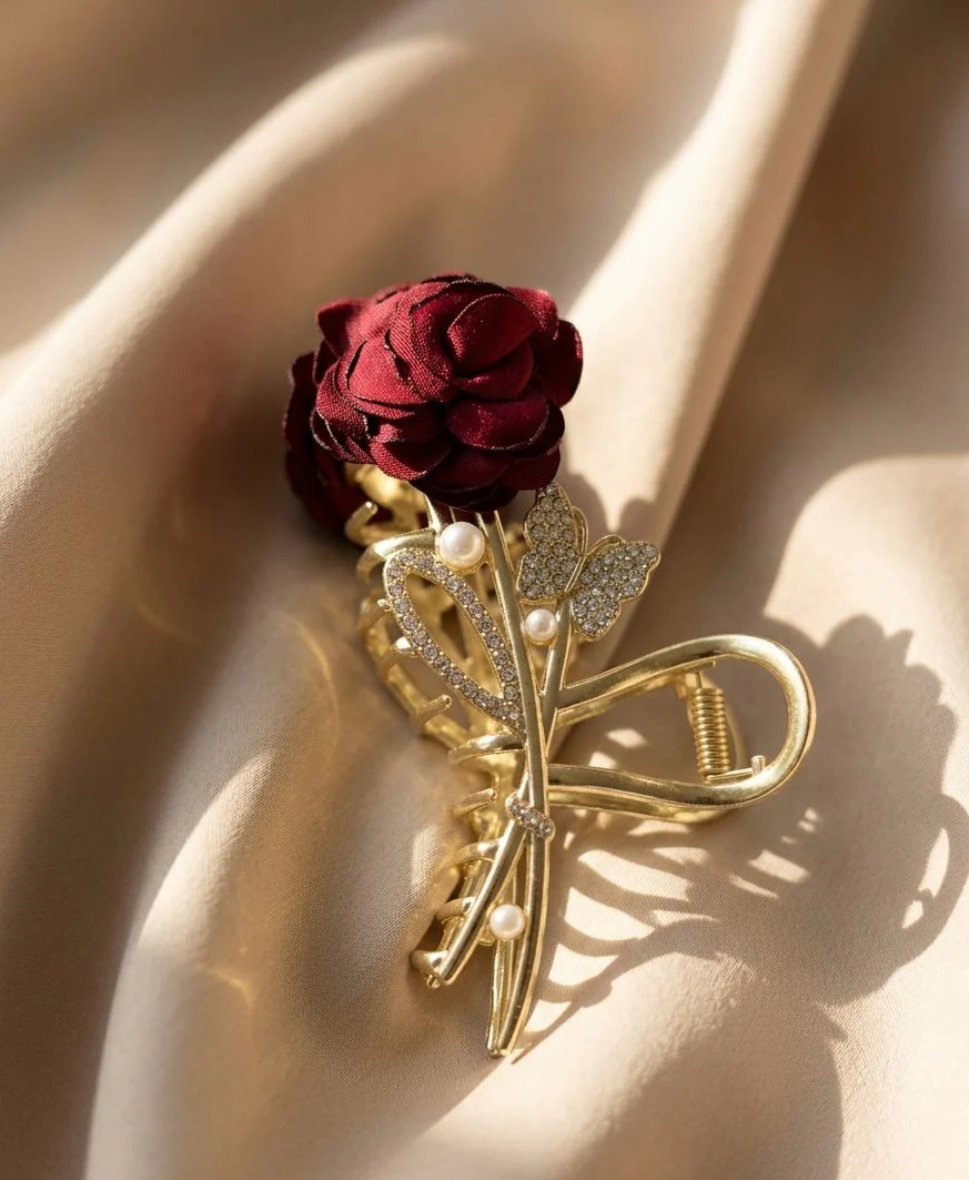 Scarlet Bloom Claw Clip