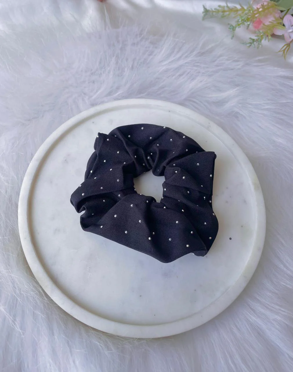 Scrunchie-holic Studded scrunchie - Image 3