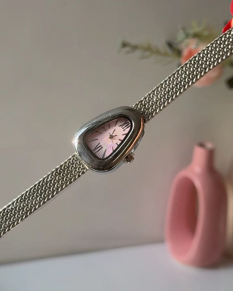 Serpentine Pink Rebel Watch - Image 4