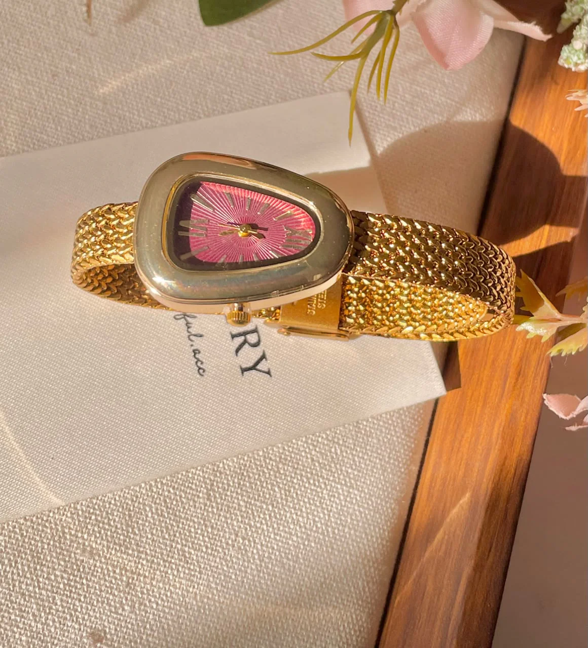 Serpentine Maroon Rebel Watch - Image 2