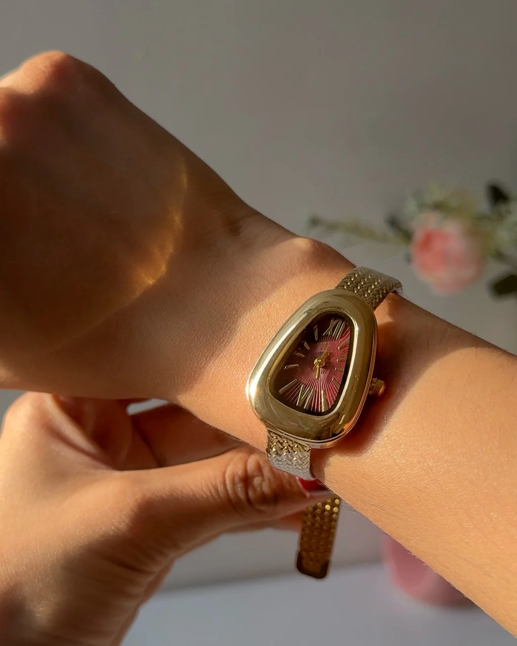 Serpentine Maroon Rebel Watch - Image 3