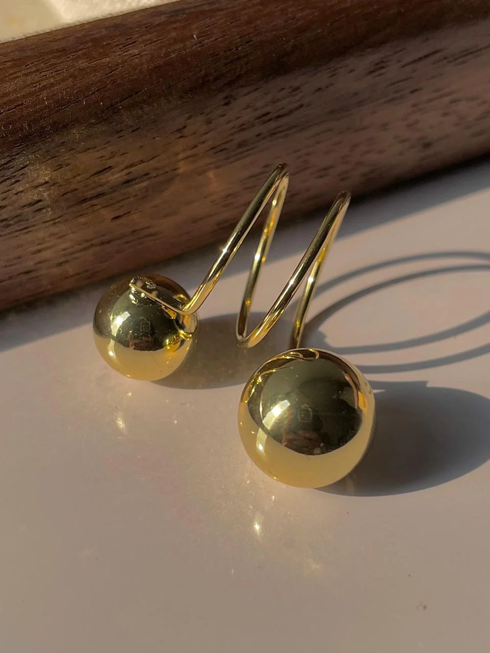 She’s iconic! Statement Ring