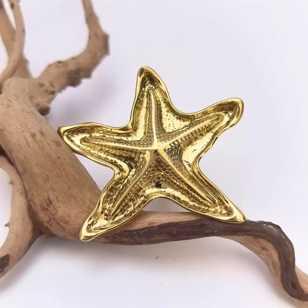 Shore-struck Statement Starfish Ring - Image 3