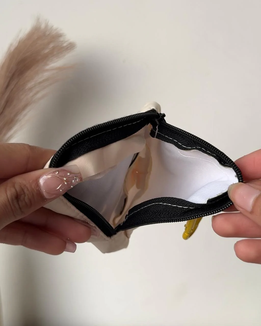 Side-eye Character Bag Charm - Image 2