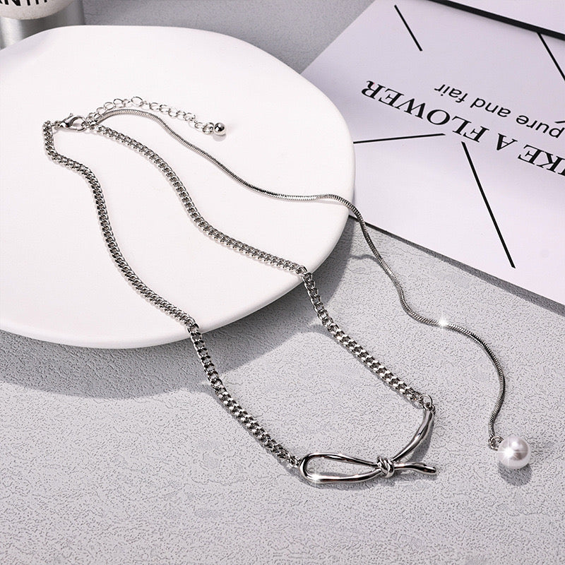Silver Entangle Pearl Necklace - Image 3