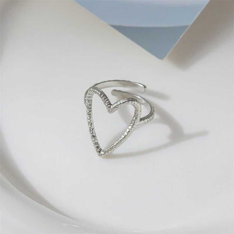 Silver Romance Heart Ring - Image 4