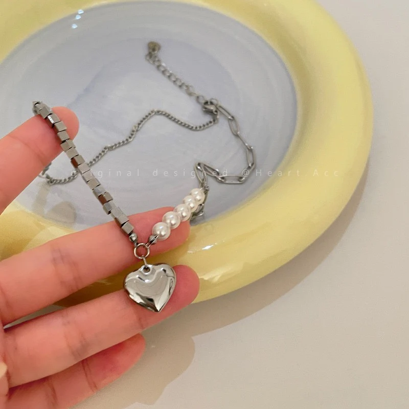 Silver Sin Pearl Necklace - Image 2
