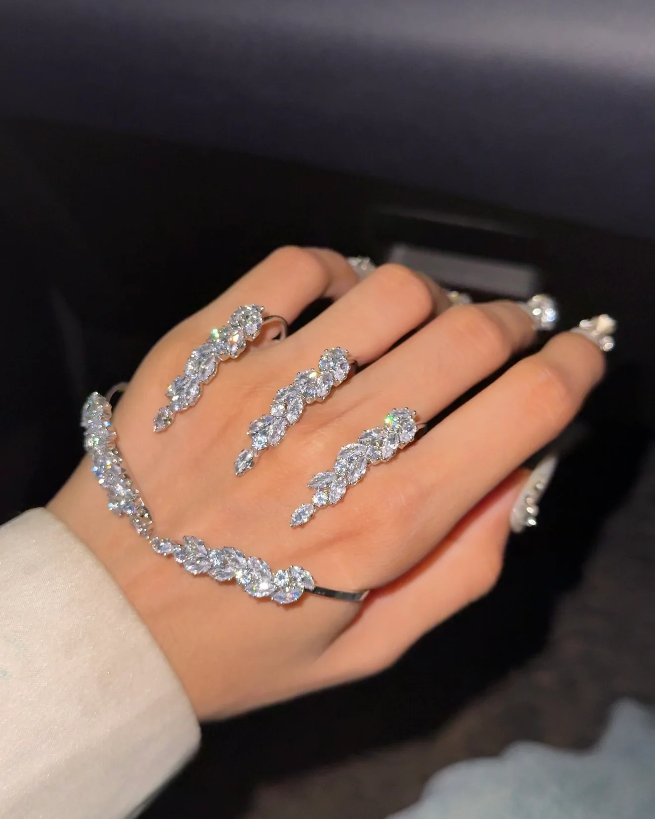 Silver Stardust Hand Jewellery - Image 3