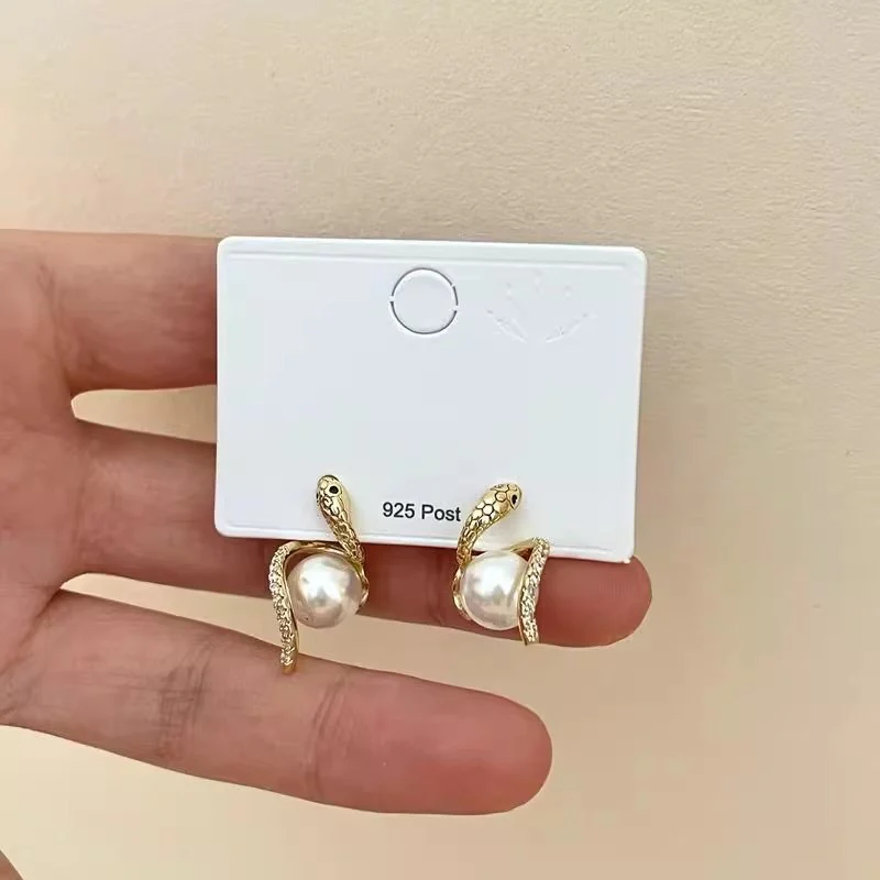 Slay n Slytherin Pearl Earrings - Image 4