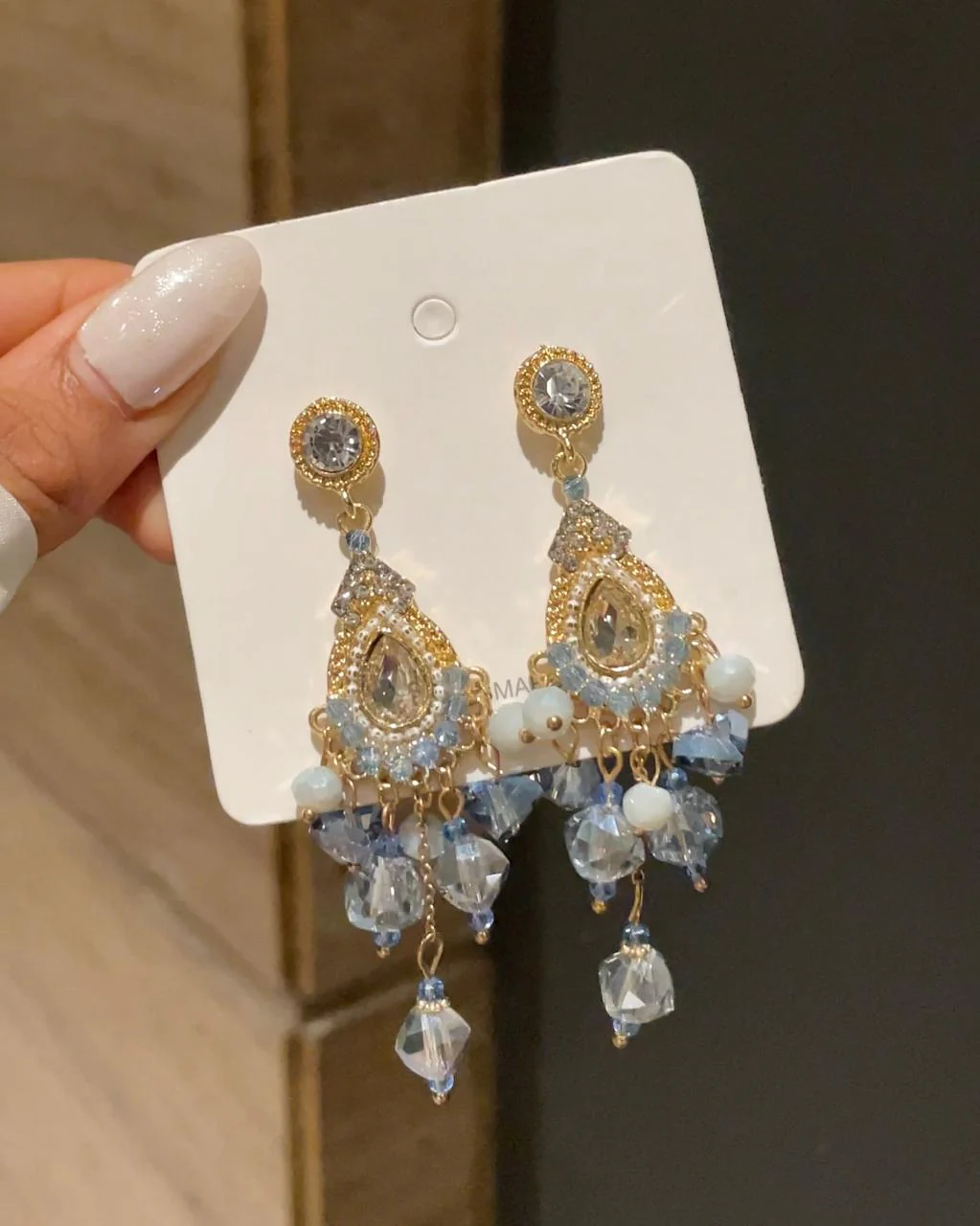 Snowwhite Princess Earrings - Image 4