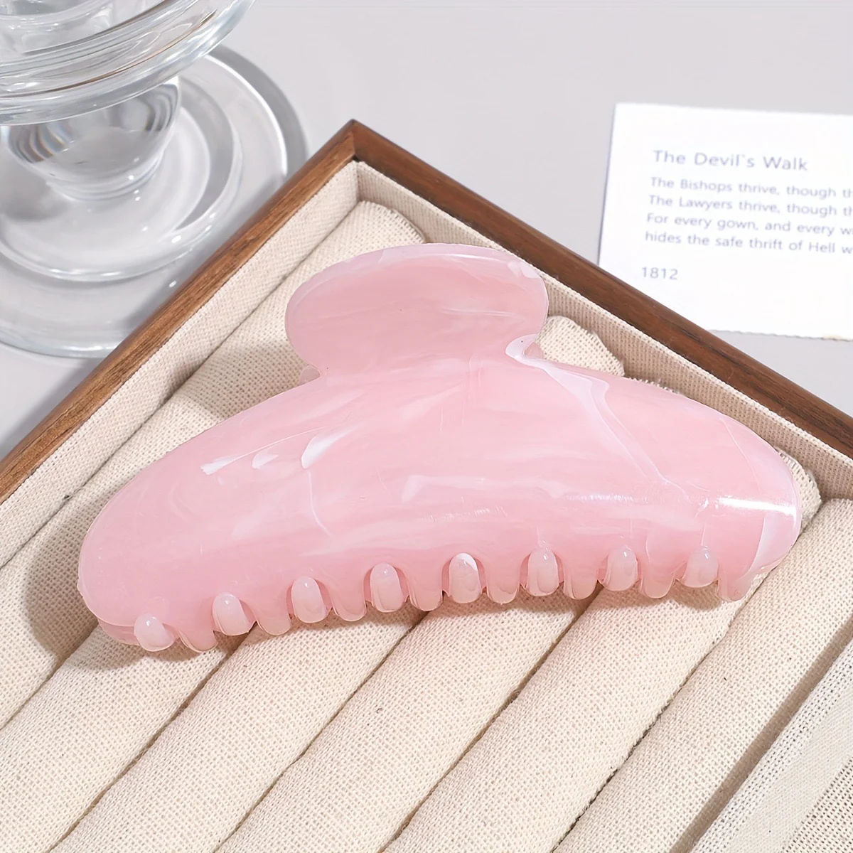Sofia Pink Claw Clip
