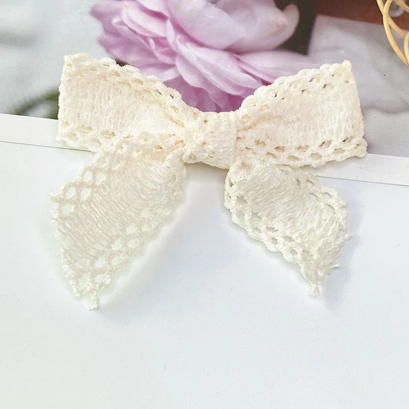 Soft-Girl Knitted Hair Bow - Image 5