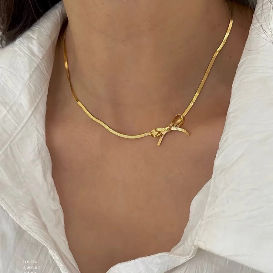 Soft Knot Bow Necklace - Image 2