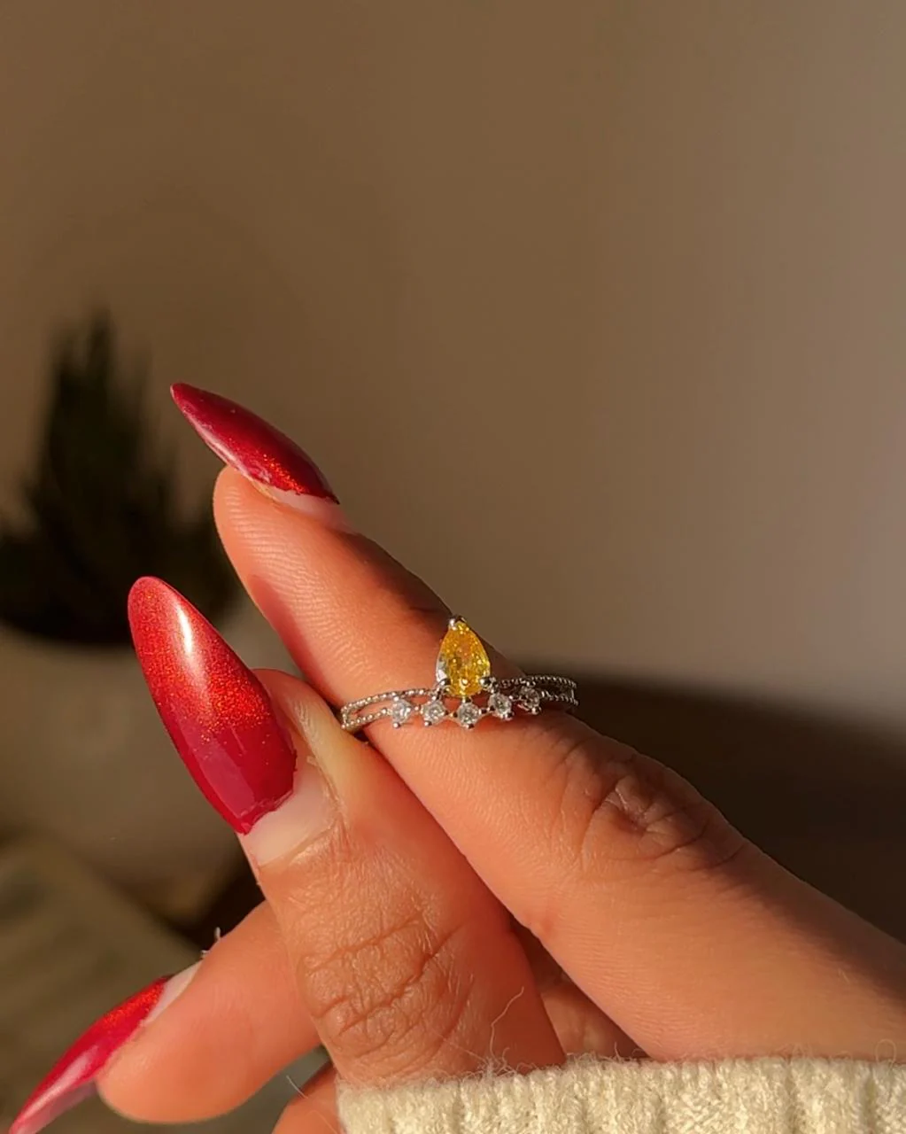 Soft-spell Princess Ring - Image 2