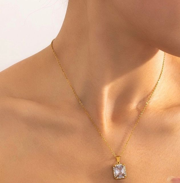 Solid Square Solitaire Necklace - Image 2
