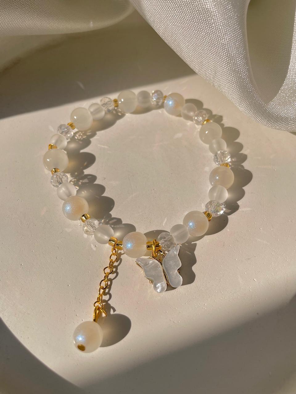 Soothing Butterfly Bracelet- Pearl White