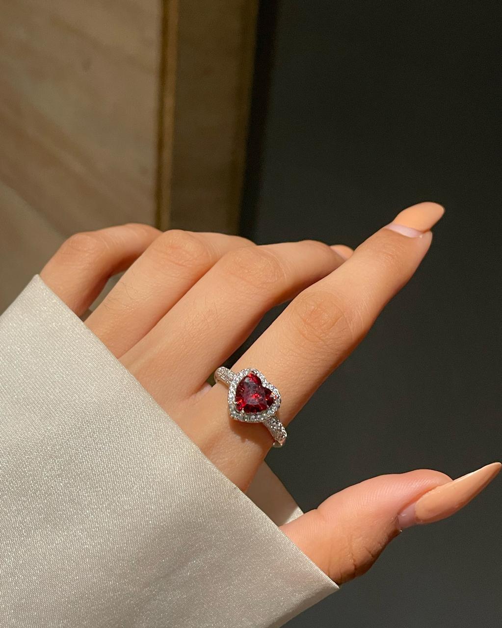 Soulmate Heart Ring- red - Image 2