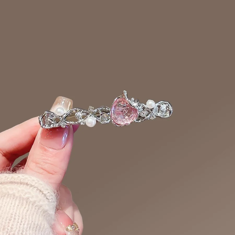 Sparkle Seeker Pearl Hair Clip